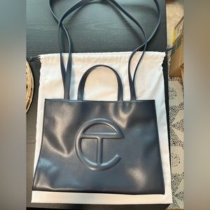 Telfar Tote Bag - MEDIUM - NAVY
